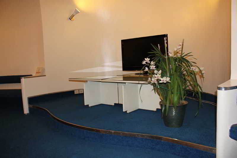 Albergo Residence Italia Vintage Hotel Pordenone Eksteriør bilde